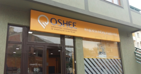 Ulen borxhet ndaj OSHEE: Vlera e faturave te papaguara arrin 75.9 miliarde leke